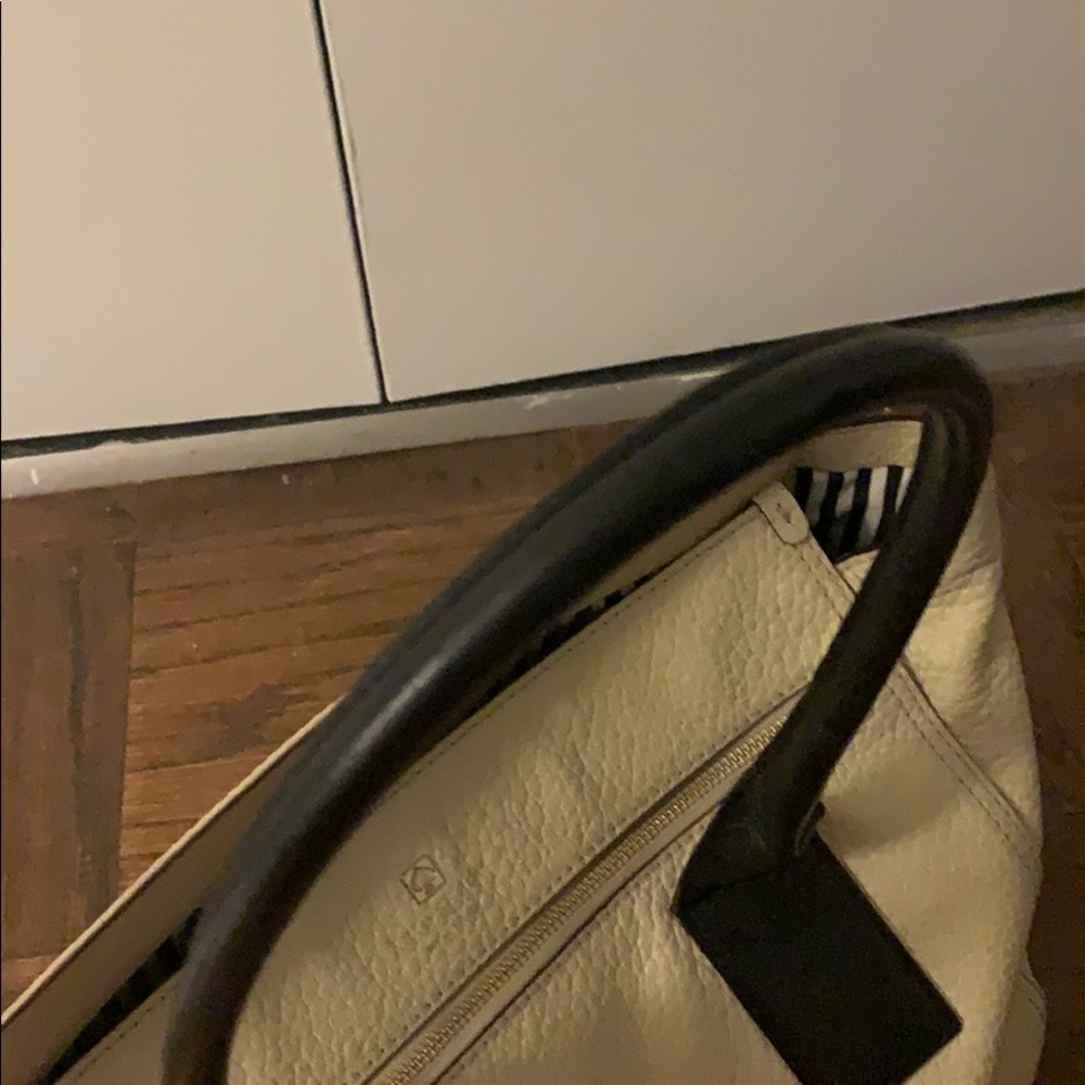 Kate Spade Tote - Picture 3 of 3